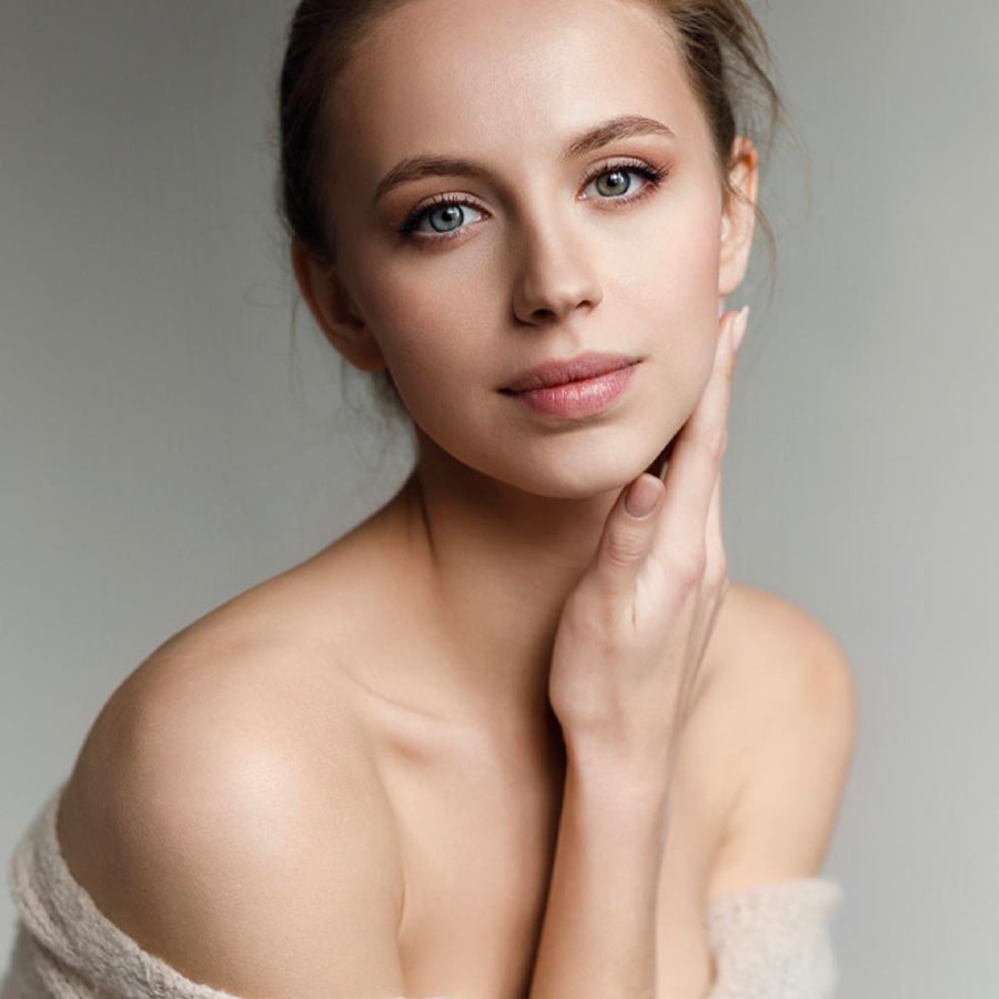 Tonik nawilżający z zieloną herbatą i witaminami - obrazek 2